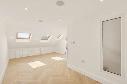Chichester Road, Leytonstone, E11, Image 19