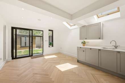 Chichester Road, Leytonstone, E11, Image 3