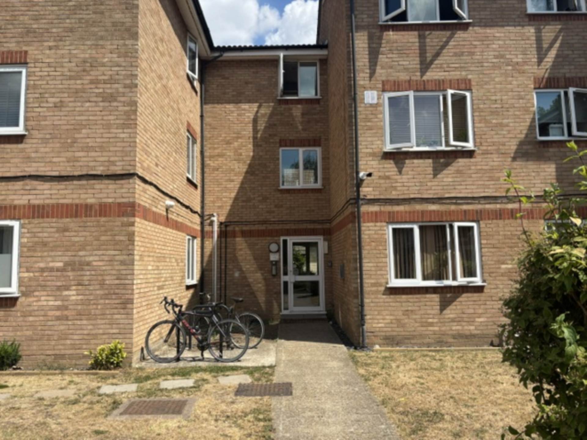 Witham Court, Leyton, E10, Image 9