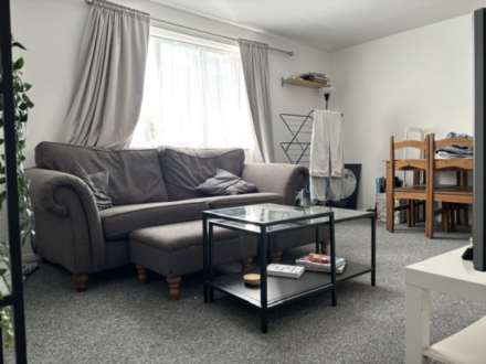 Witham Court, Leyton, E10, Image 2