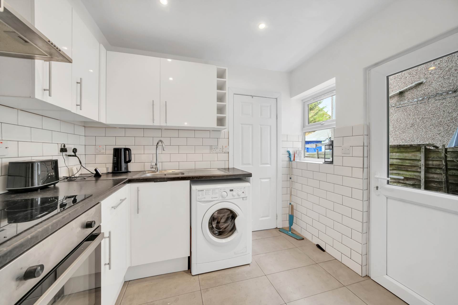 Church Road, London, Image 7