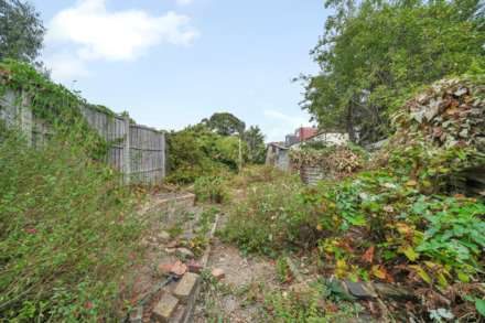 Church Road, London, Image 12