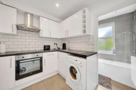 Church Road, London, Image 9