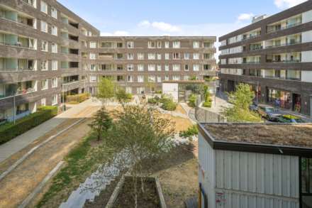 Beck Square, London, E10, Image 19