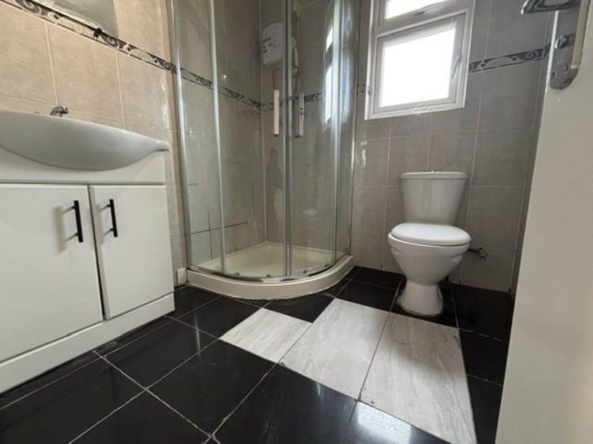 Tallack Road, Leyton, E10, Image 12