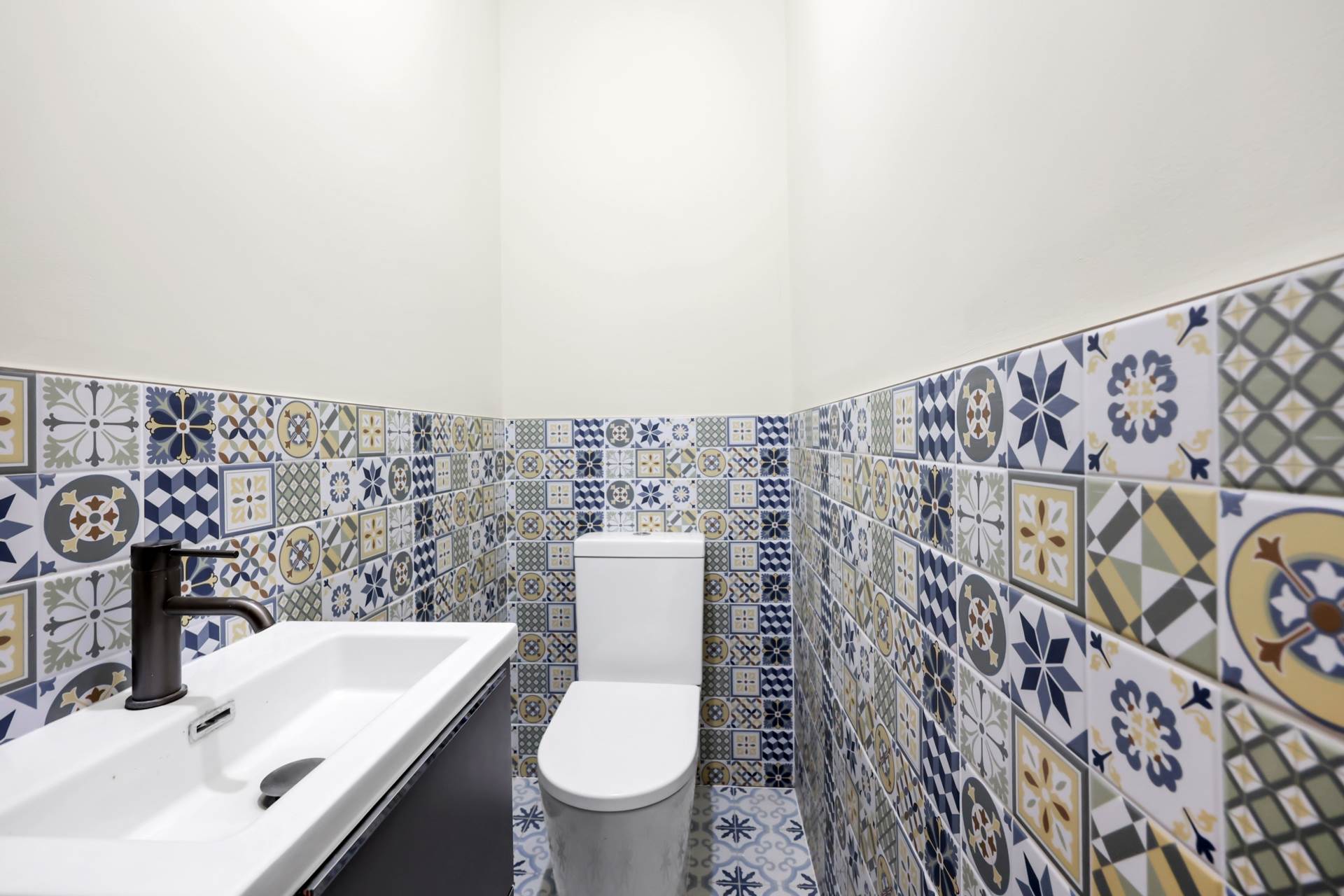 Capworth Street, London, E10, Image 7