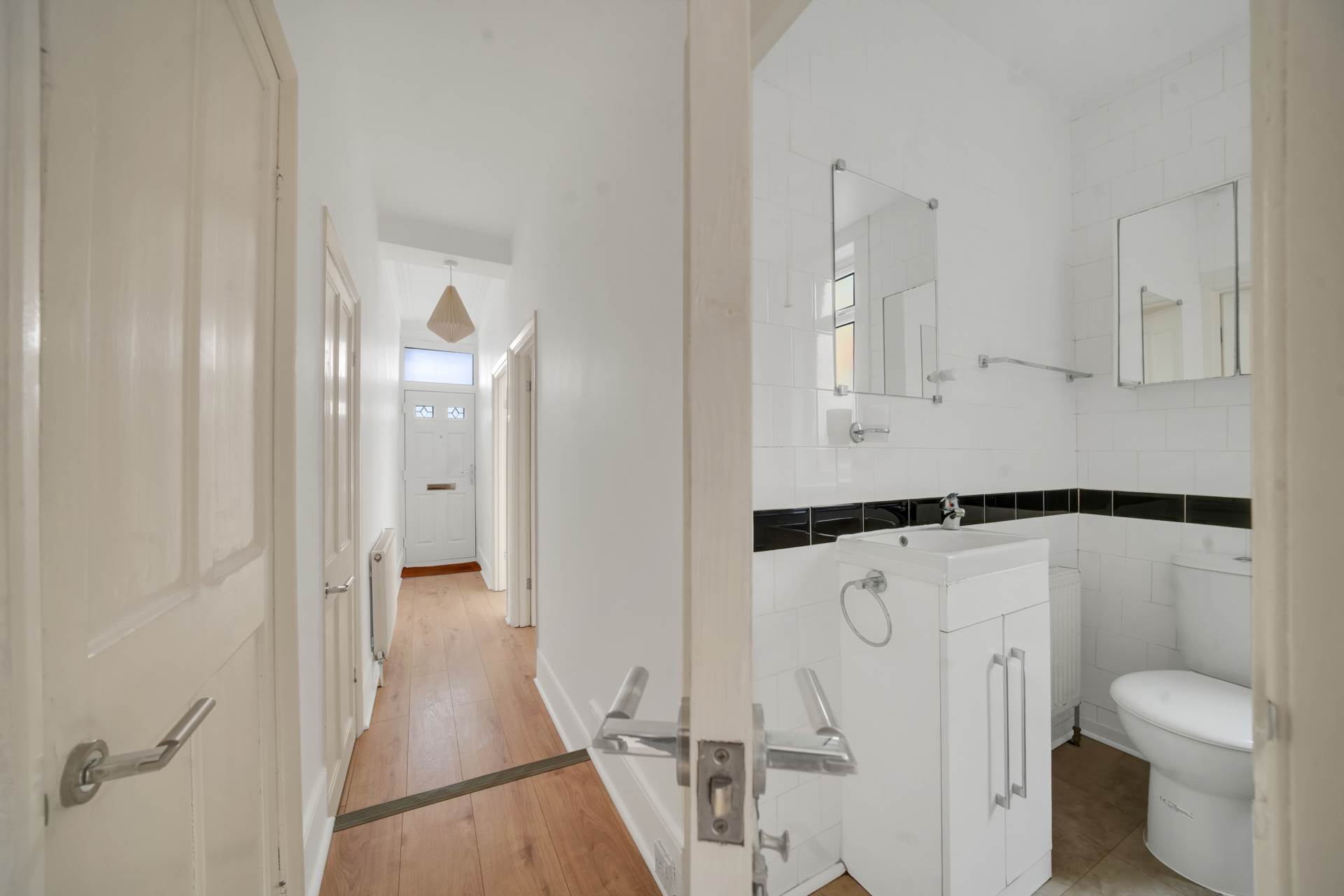 Newport Road, Leyton, E10, Image 8