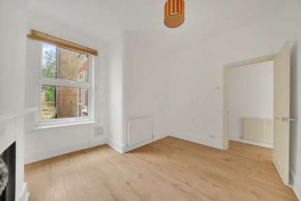 Newport Road, Leyton, E10, Image 5