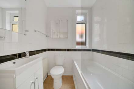 Newport Road, Leyton, E10, Image 7