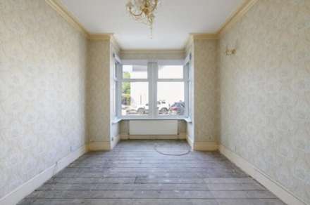 Dawlish Road, Leyton, E10, Image 2