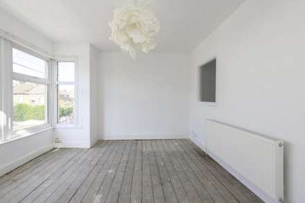 Dawlish Road, Leyton, E10, Image 3