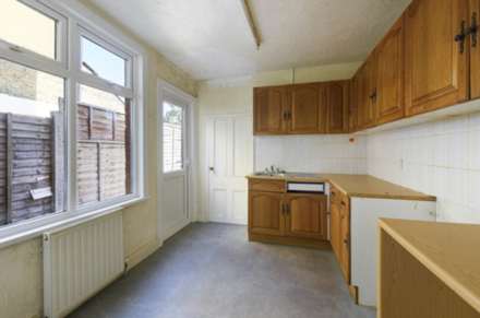 Dawlish Road, Leyton, E10, Image 5