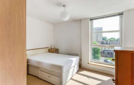 Manchester Road, London, Image 5