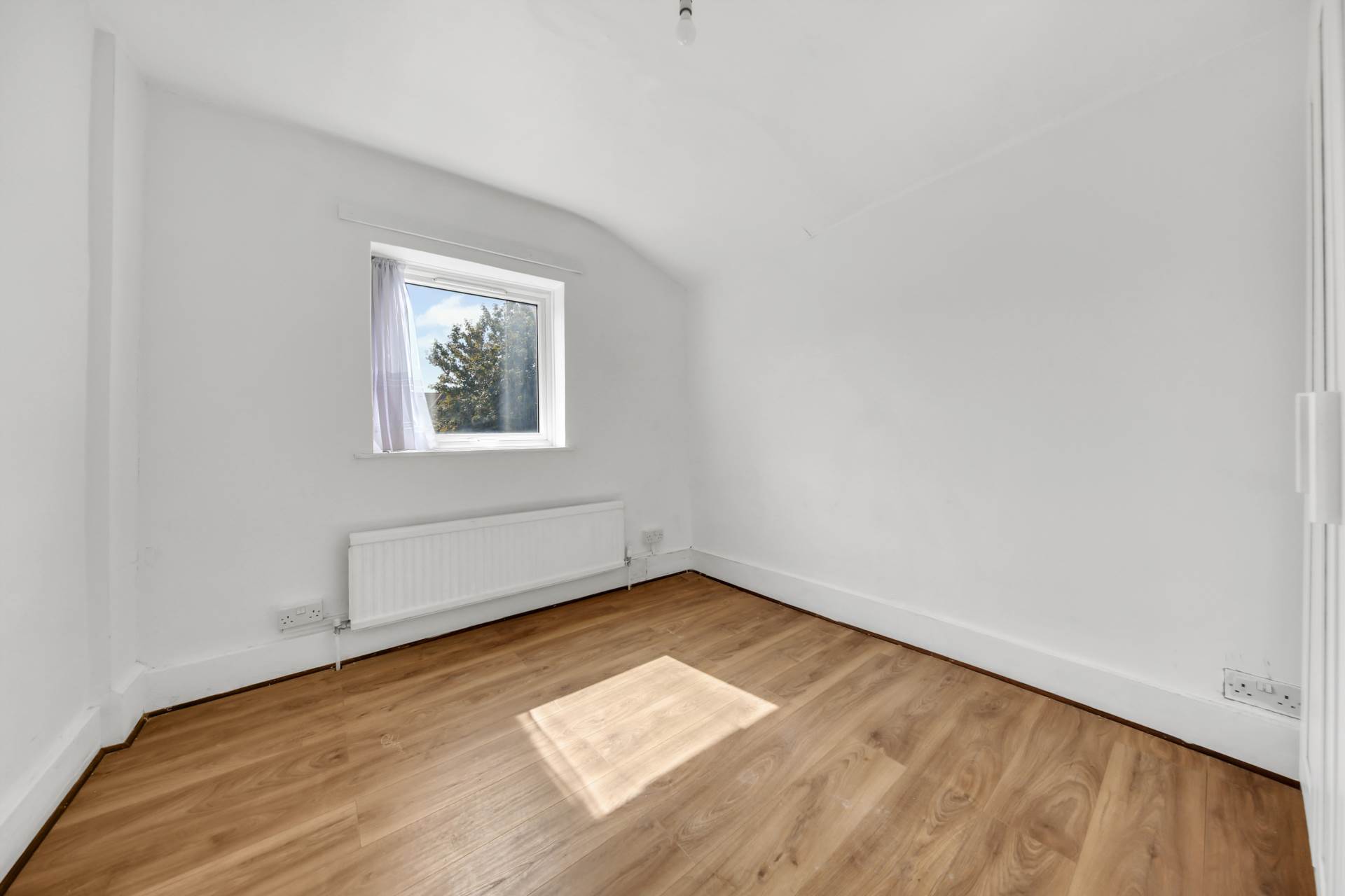 Westdown Road, London, E15, Image 13