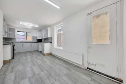 Westdown Road, London, E15, Image 8