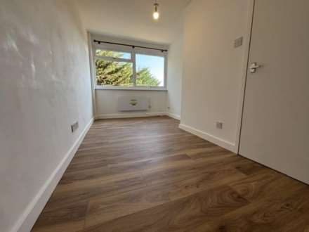 Cambridge Road, London, E11, Image 4