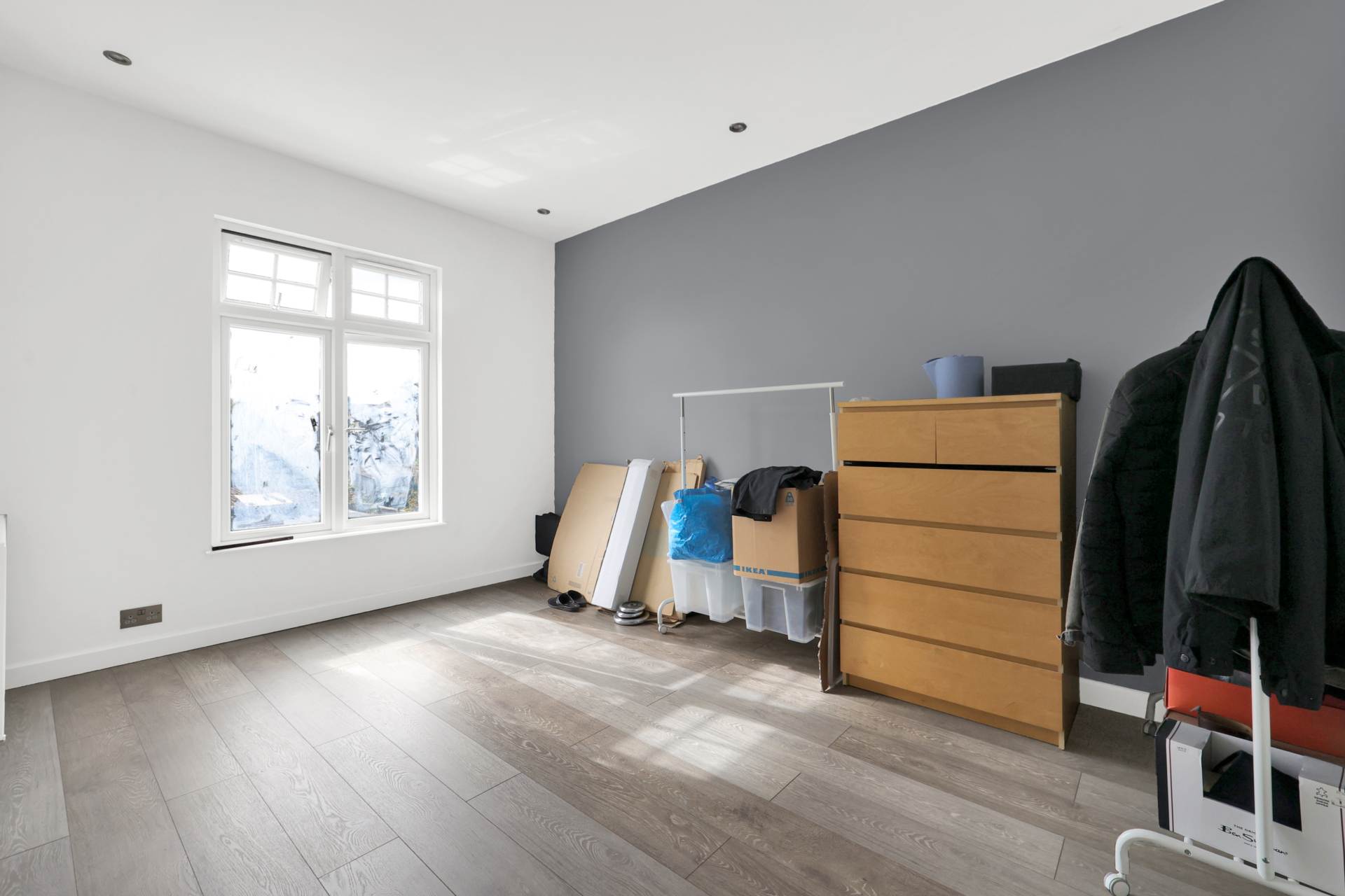 Forest Drive East, London, Image 26