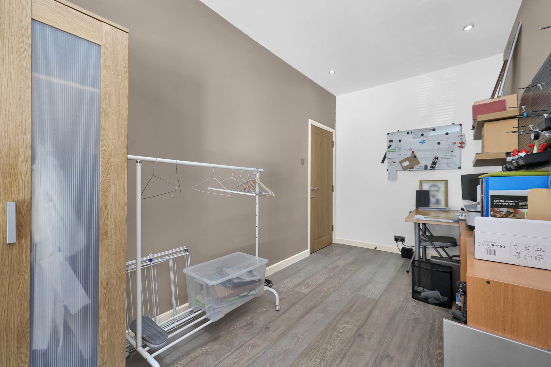 Forest Drive East, London, Image 30