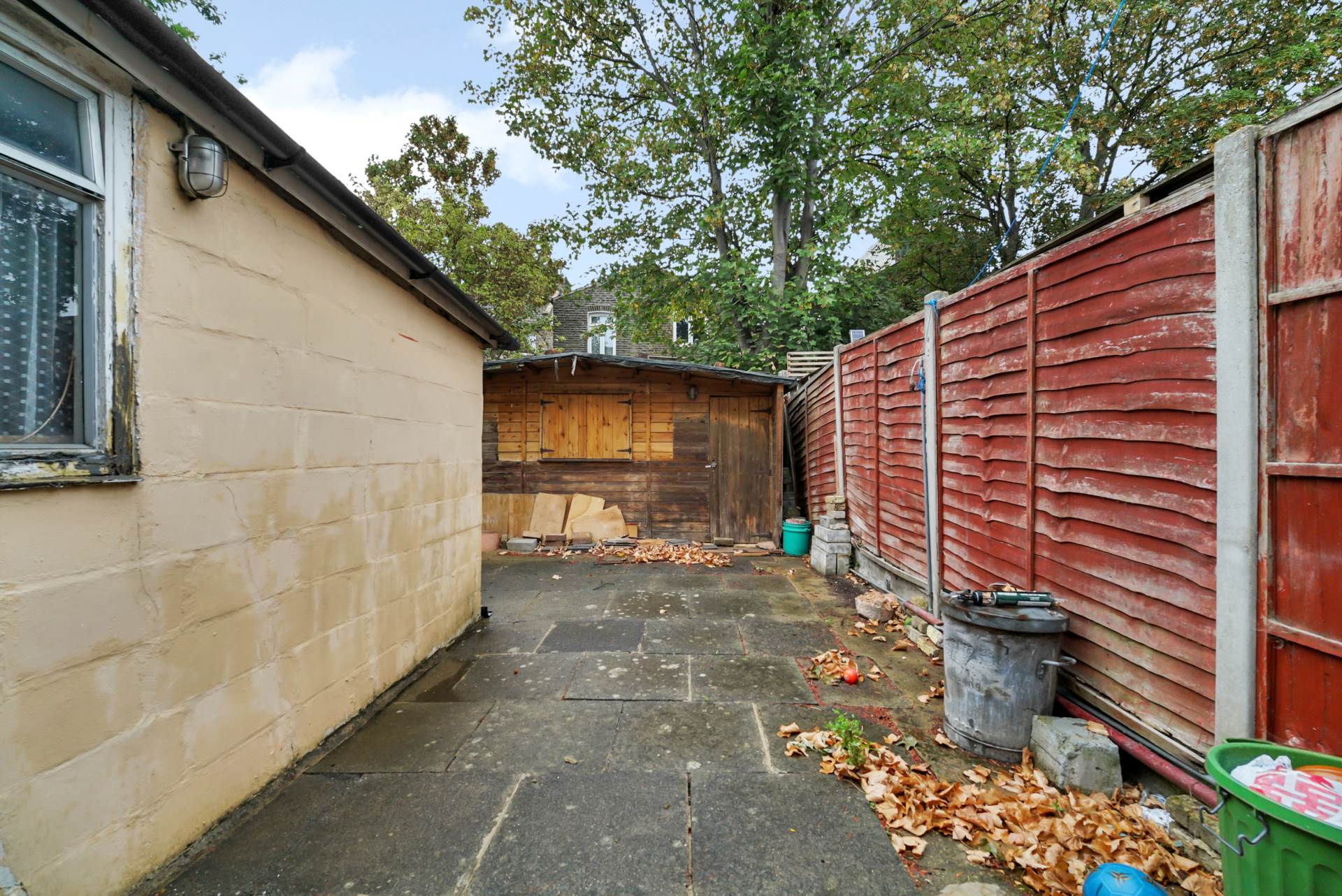 Salisbury Road, London, E10, Image 23