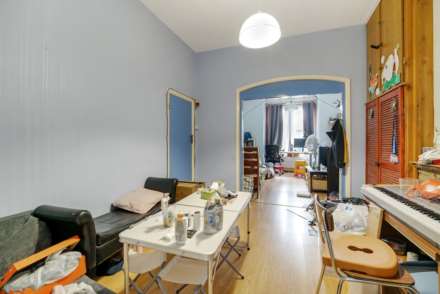Salisbury Road, London, E10, Image 4