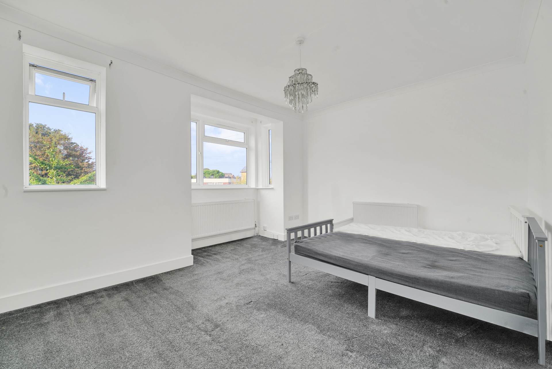 Vicarage Road, Leyton, E10, Image 2