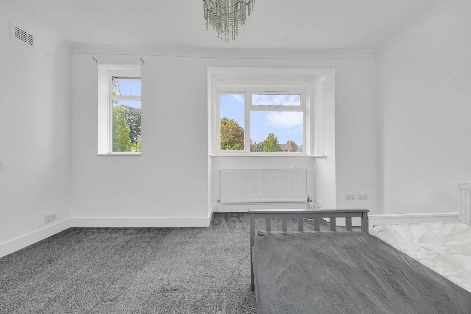 Vicarage Road, Leyton, E10, Image 3