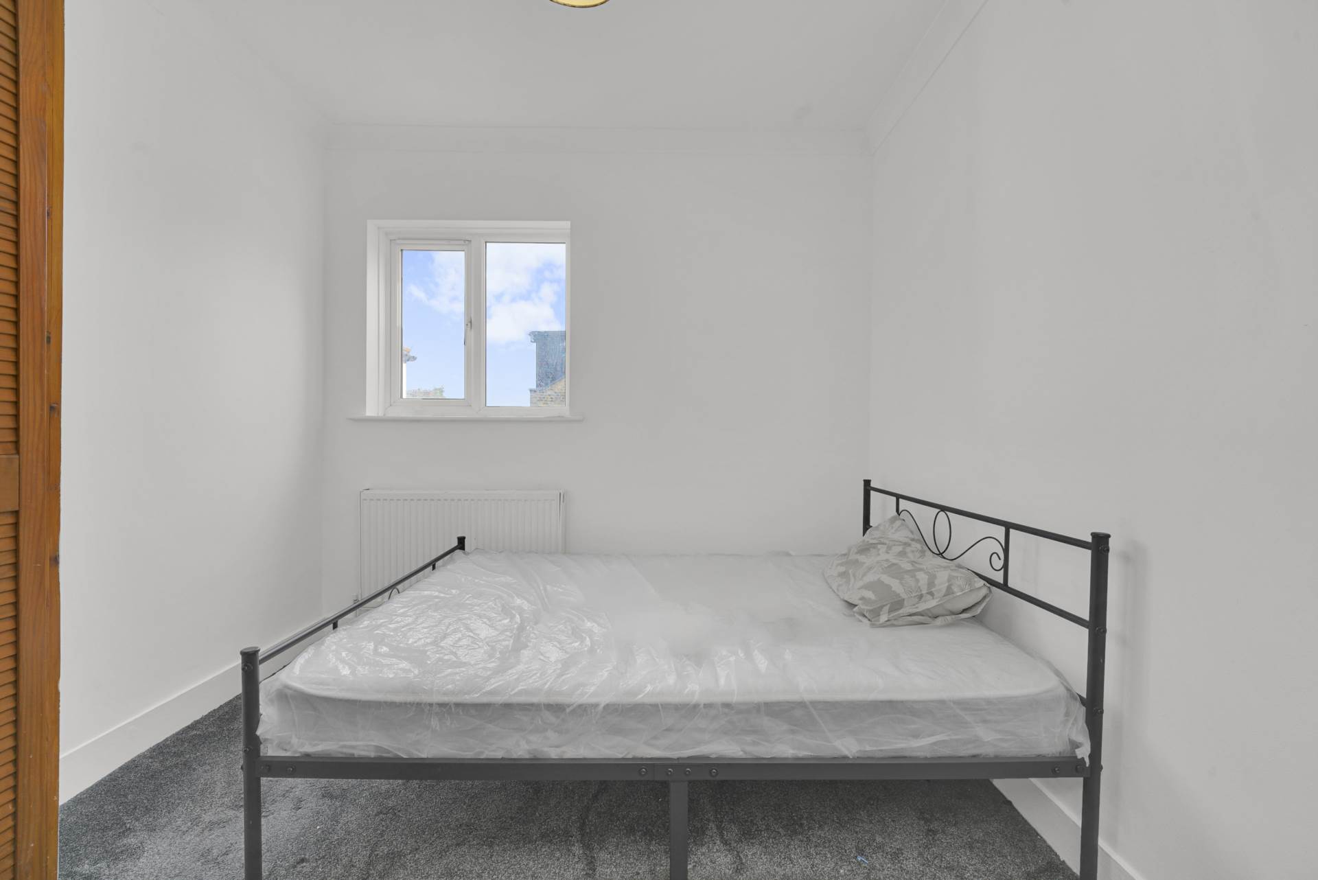 Vicarage Road, Leyton, E10, Image 4