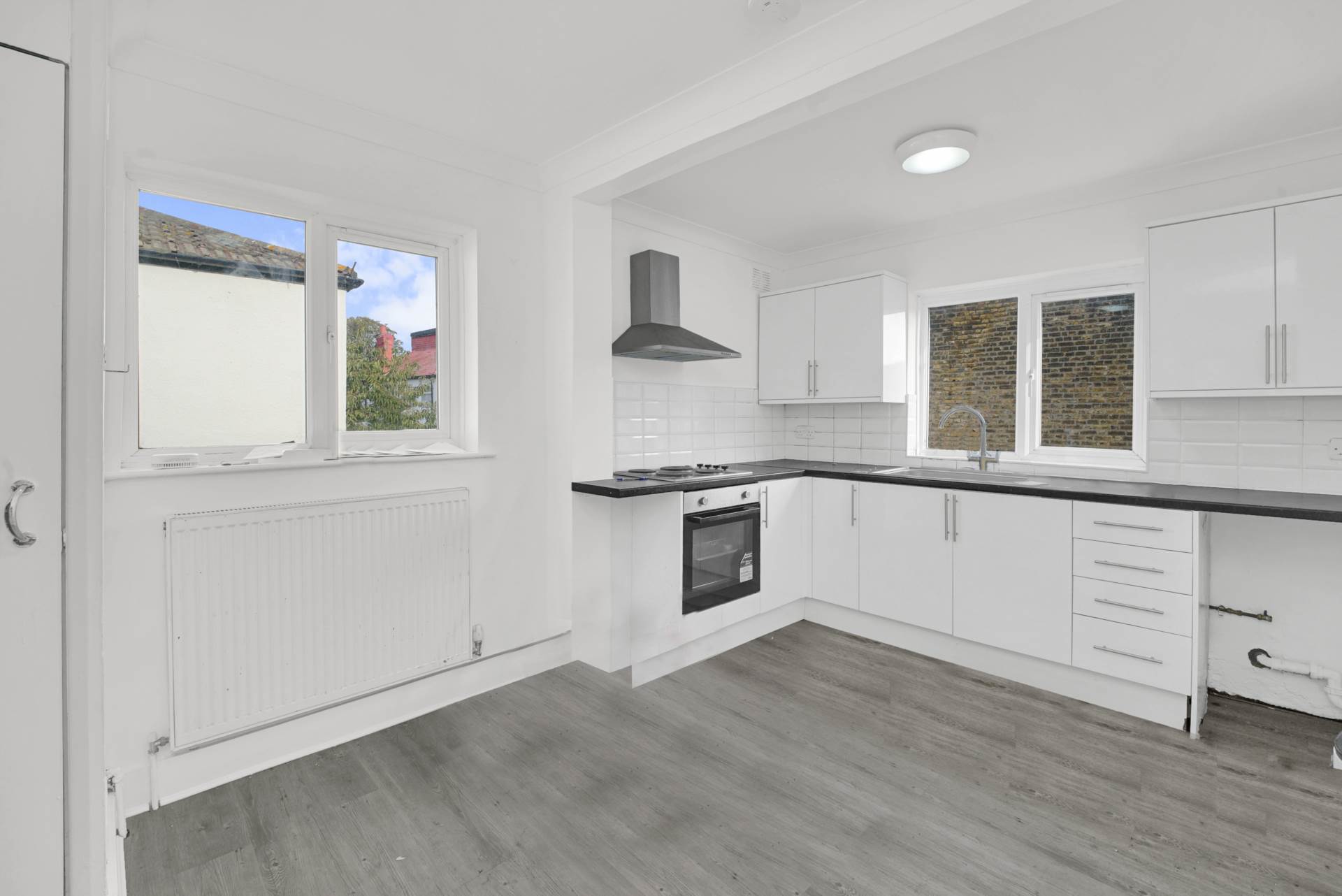 Vicarage Road, Leyton, E10, Image 8