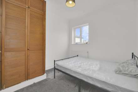 Vicarage Road, Leyton, E10, Image 5