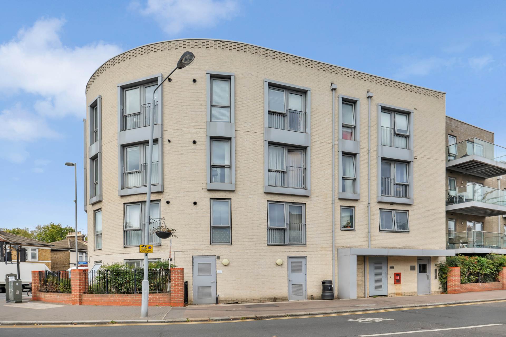 Hainault Road, Leytonstone, Image 1
