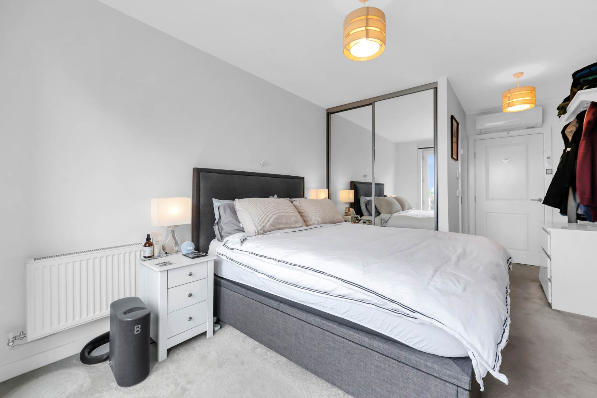 Hainault Road, Leytonstone, Image 19