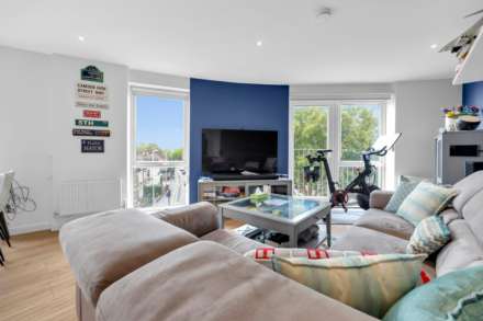Hainault Road, Leytonstone, Image 8