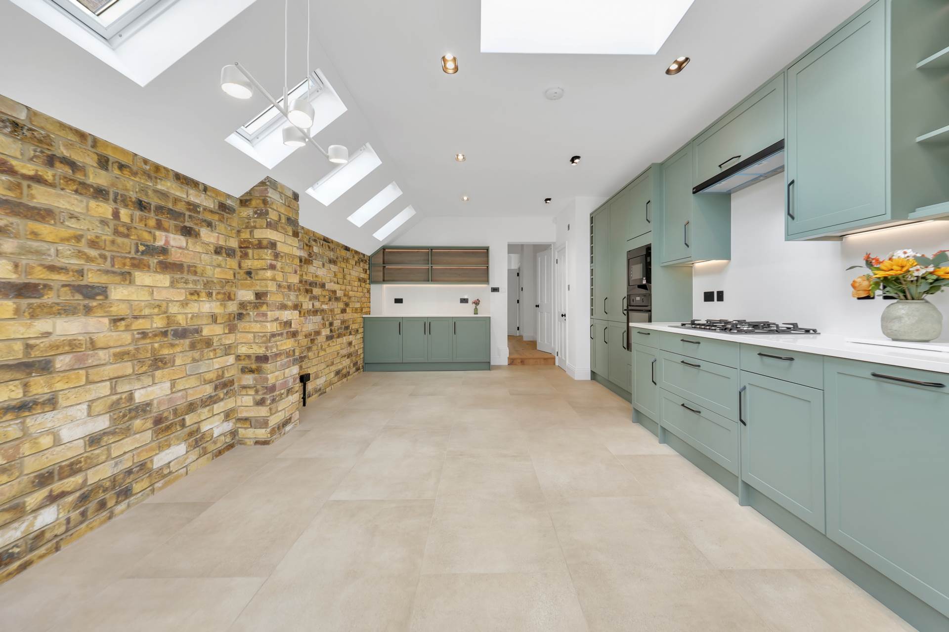 Sunnyside Road, Leyton, E10, Image 12