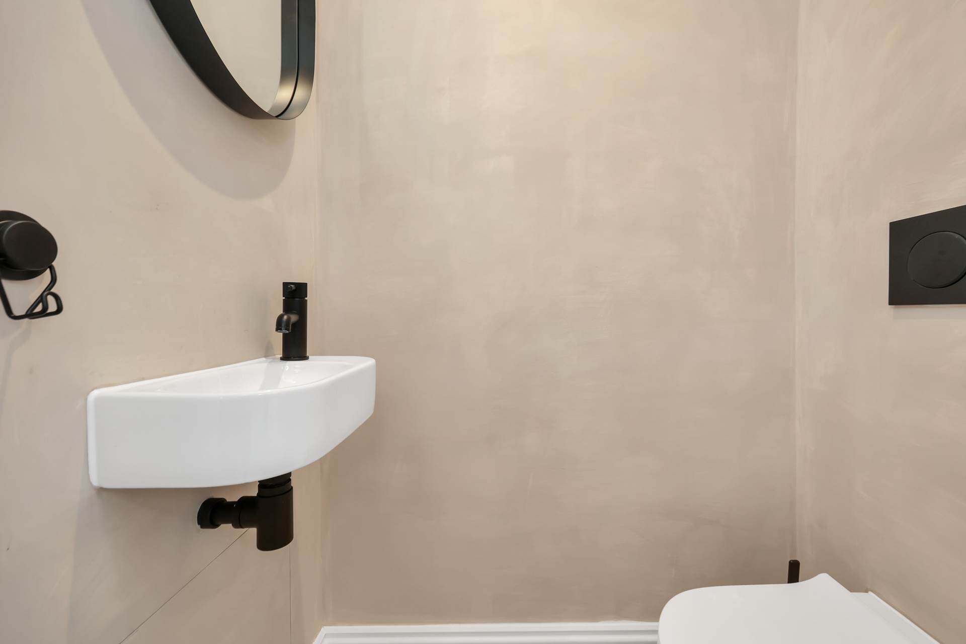 Sunnyside Road, Leyton, E10, Image 14