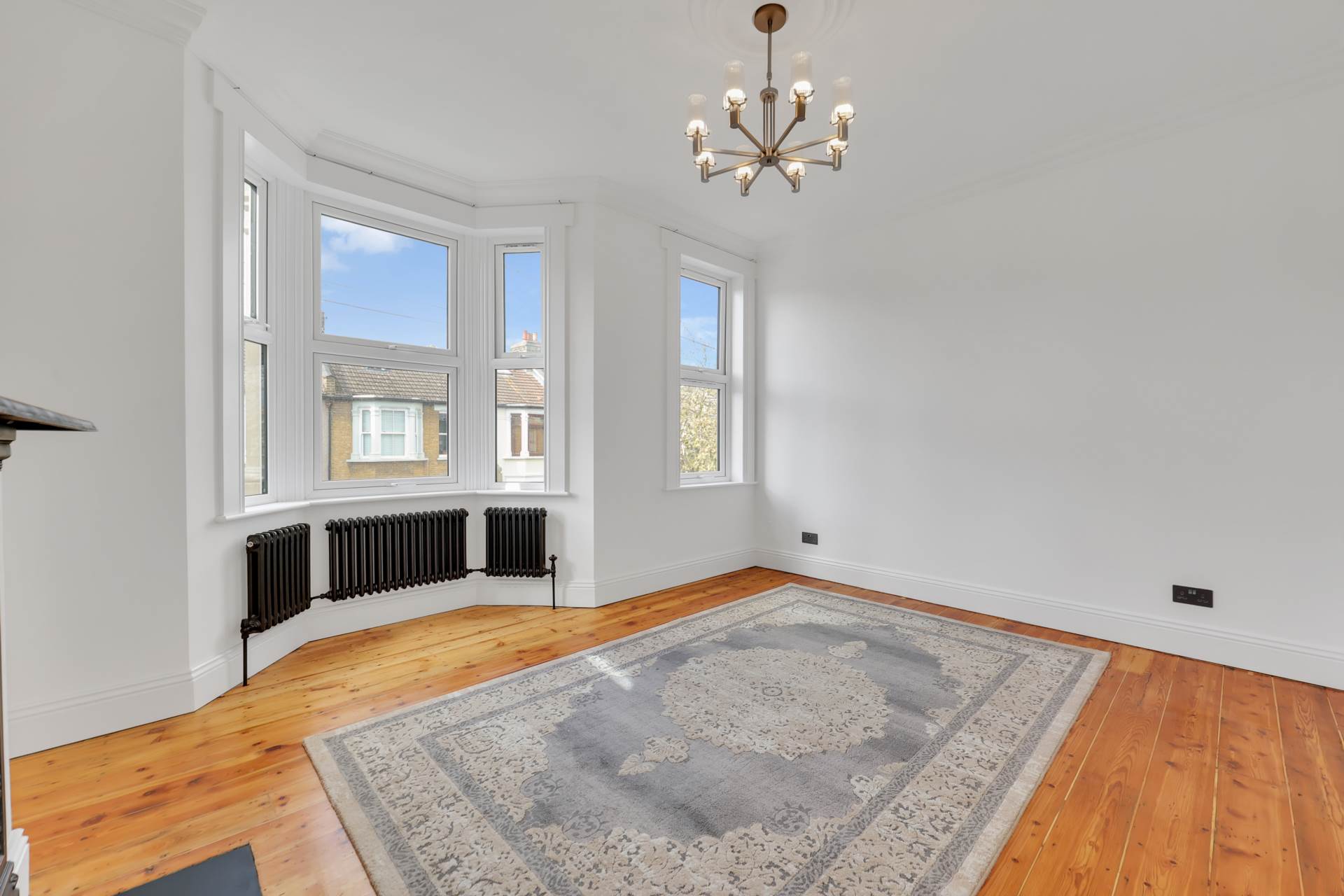 Sunnyside Road, Leyton, E10, Image 19