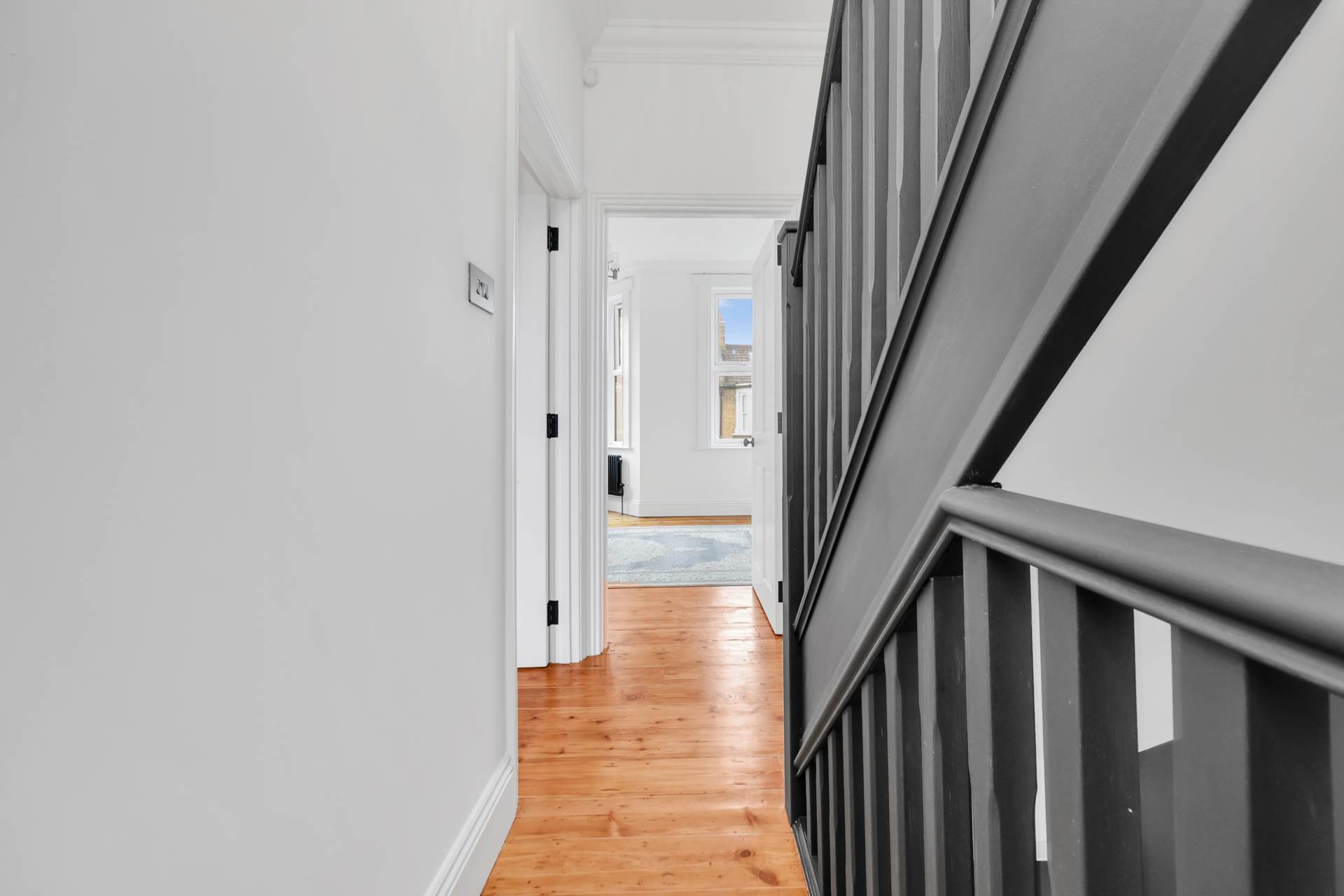 Sunnyside Road, Leyton, E10, Image 28