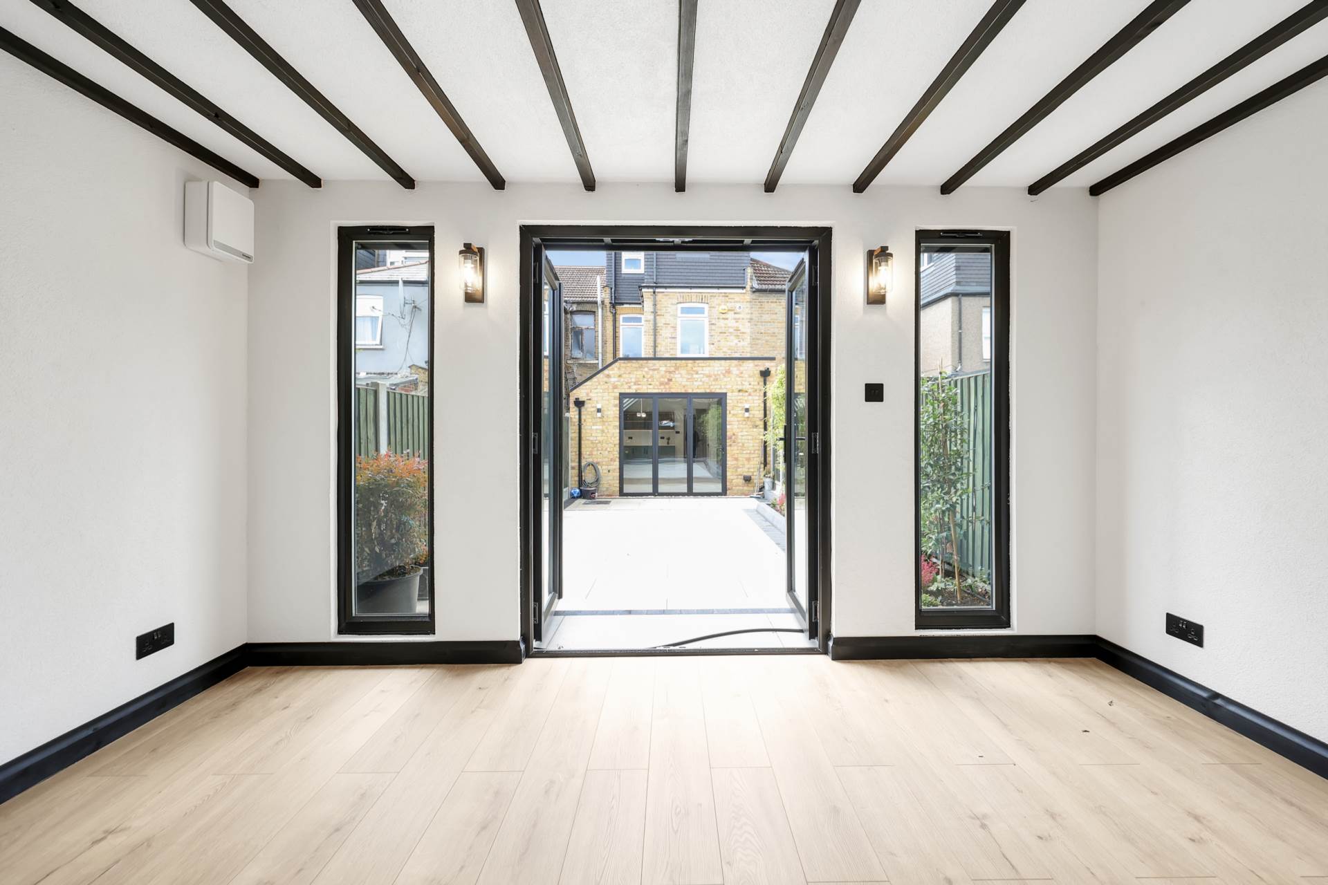 Sunnyside Road, Leyton, E10, Image 41