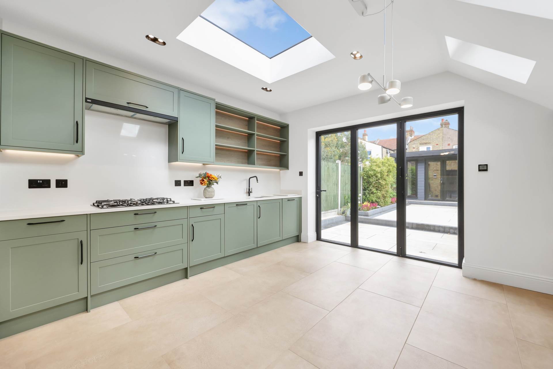 Sunnyside Road, Leyton, E10, Image 8