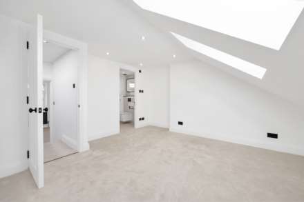 Sunnyside Road, Leyton, E10, Image 29