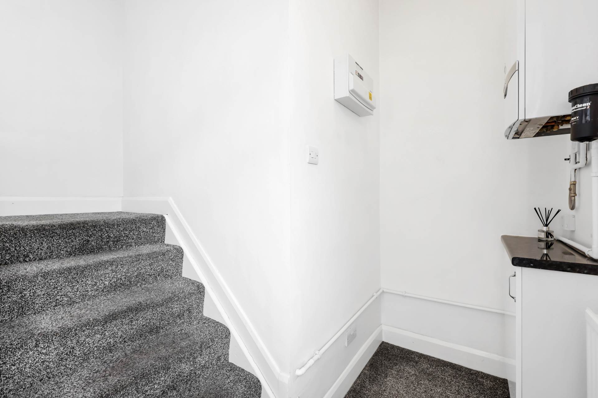 Capworth Street, Leyton, E10, Image 13