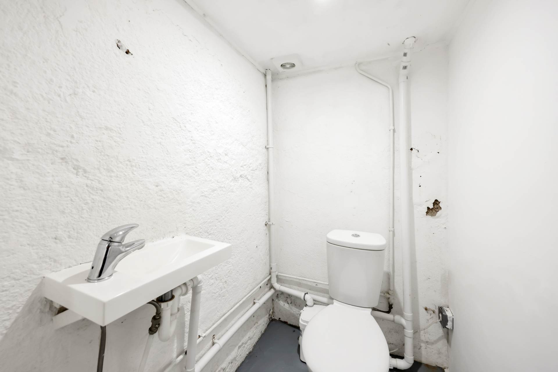 Capworth Street, Leyton, E10, Image 22