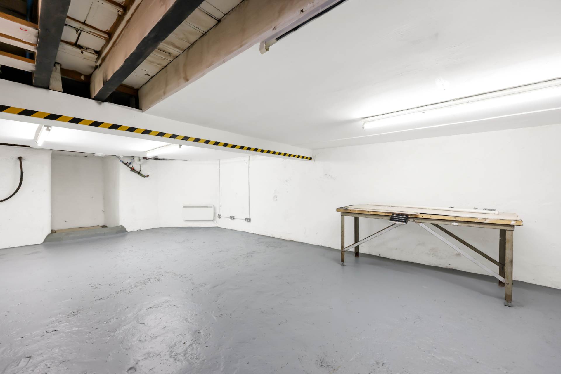 Capworth Street, Leyton, E10, Image 25