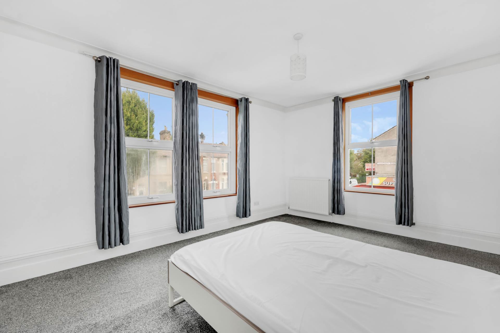Capworth Street, Leyton, E10, Image 4