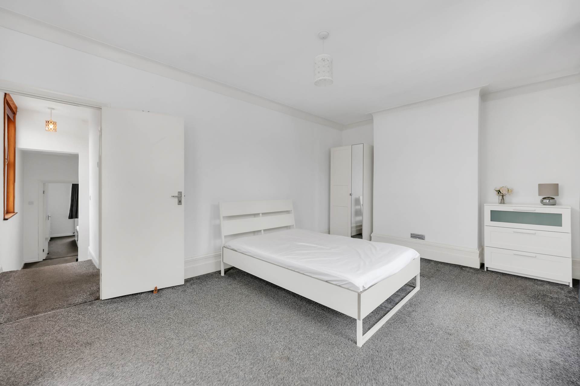 Capworth Street, Leyton, E10, Image 5