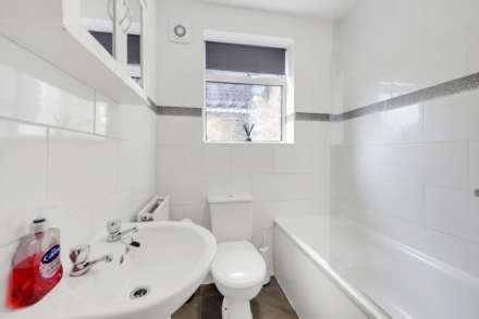 Capworth Street, Leyton, E10, Image 10