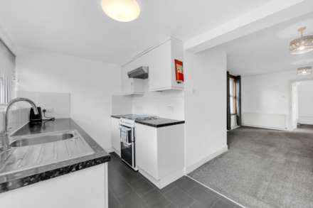 Capworth Street, Leyton, E10, Image 17