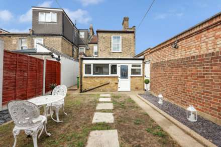 Capworth Street, Leyton, E10, Image 26