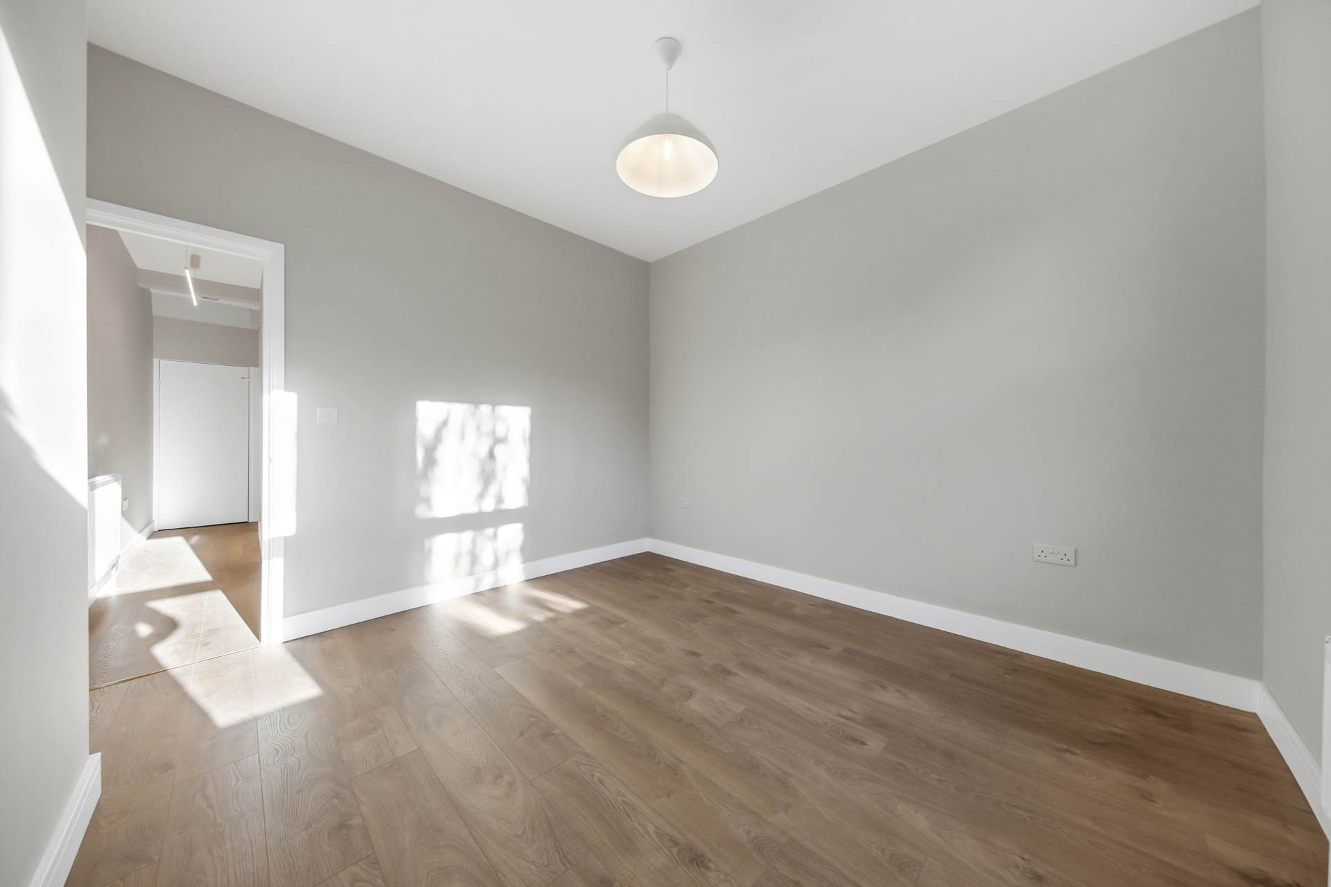 Kettlebaston Road, Leyton, E10, Image 15