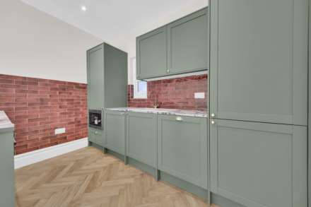 Cromer Road, Leyton, E10, Image 5