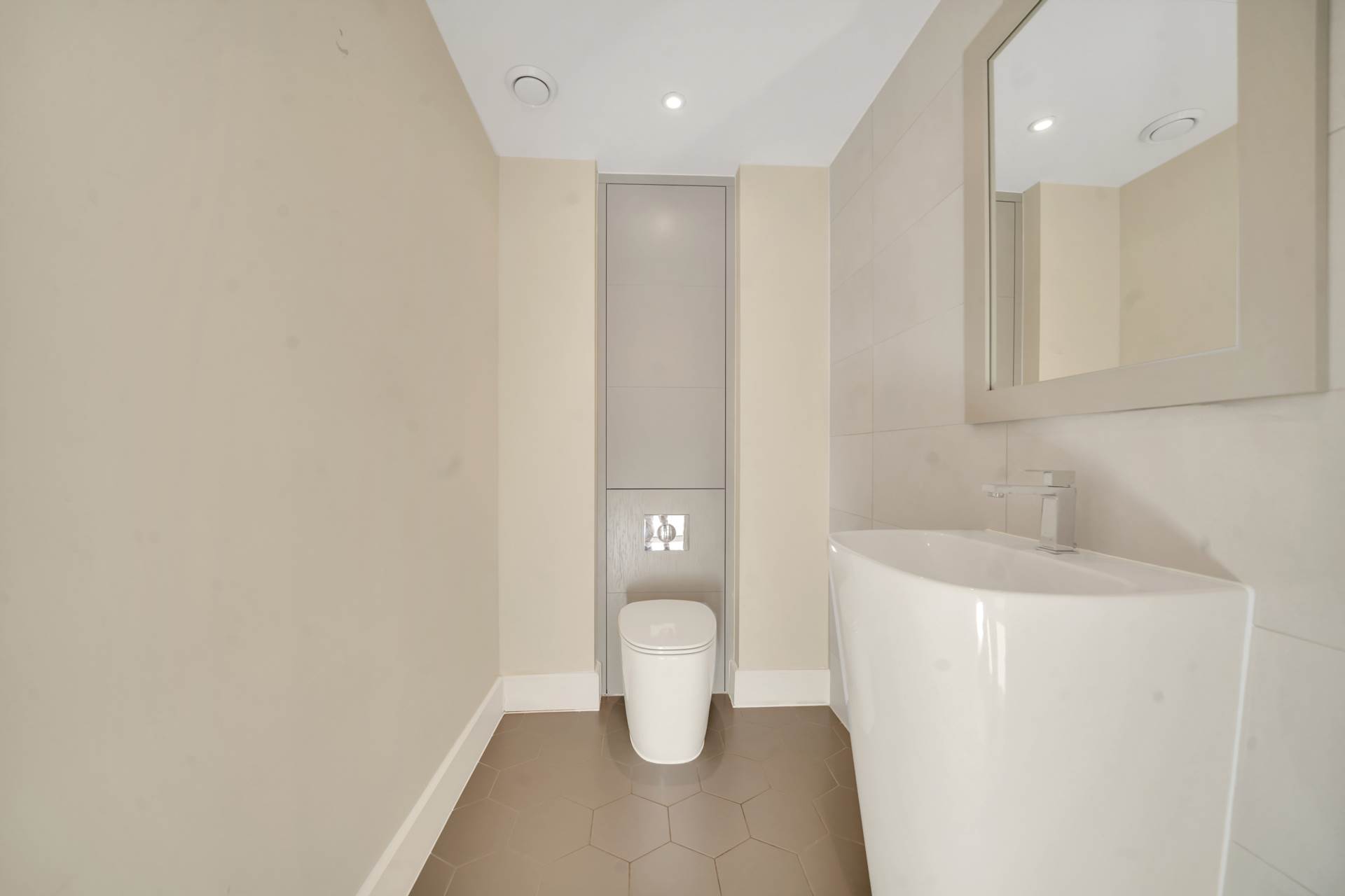 Rookery Court, Ruckholt Road, London, E10, Image 8